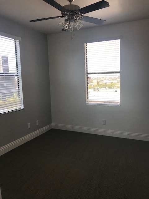 2 beds, 2 baths, 850 sqft, $2,895, Unit 411