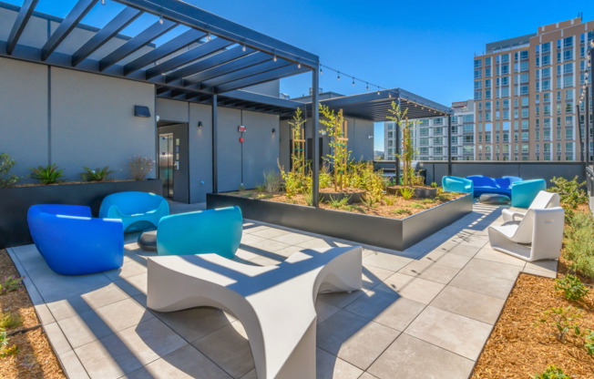 Studio, 1 bath, 349 sqft, $2,895, Unit 504