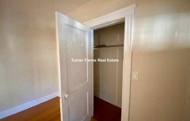 89 HILLSDALE RD