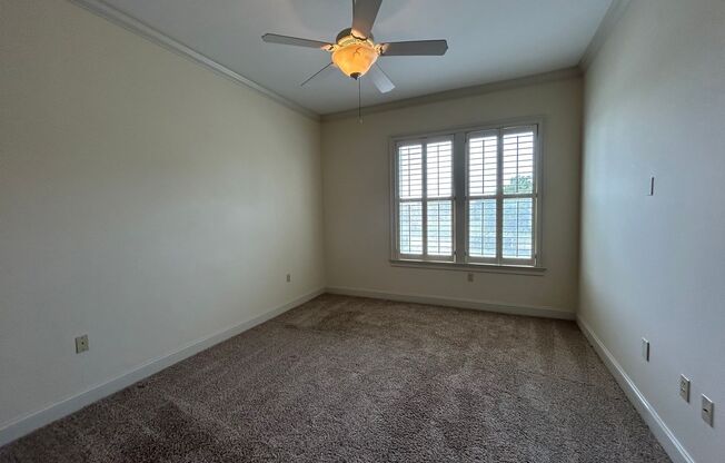 2 beds, 2 baths, $2,895