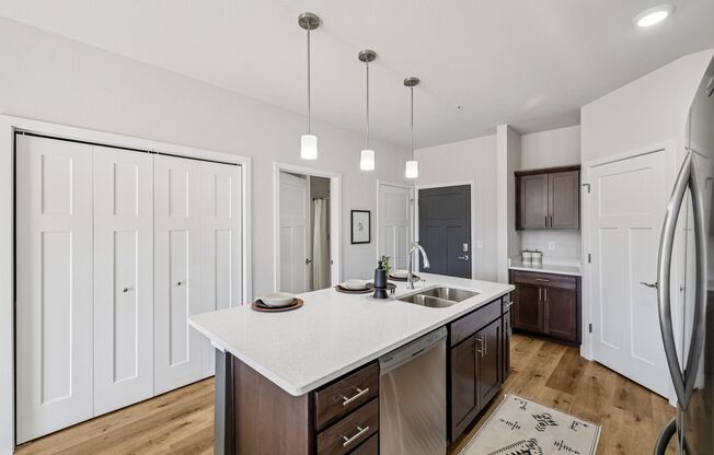 1 bed, 1 bath, 602 sqft, $1,400, Unit 2987-158