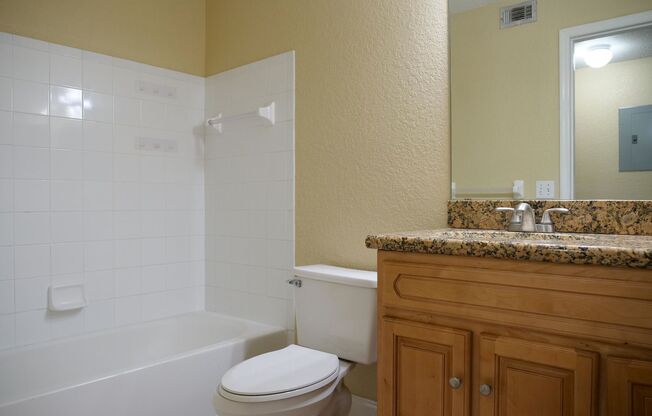 2 beds, 2 baths, $1,700, Unit Unit 236