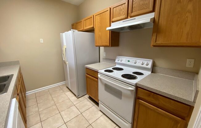 Spacious 3-Bedroom Condo for Rent in Stonebridge!