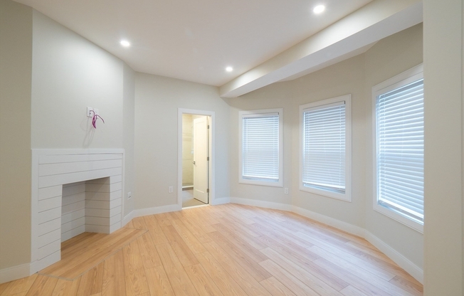 20 WINSLOW RD