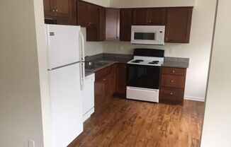 2 beds, 1 bath, $975, Unit 2188-9