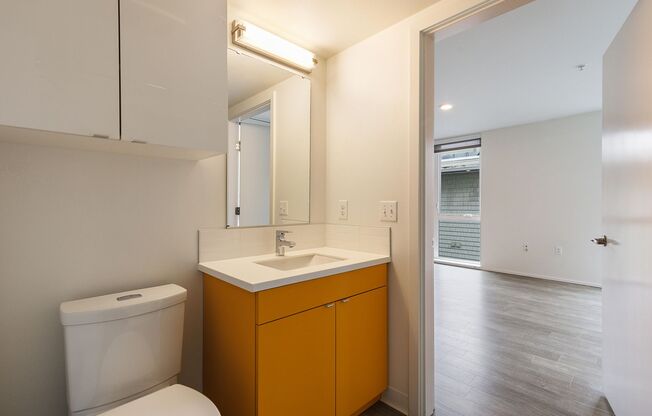Studio, 1 bath, 418 sqft, $1,625, Unit 612