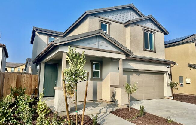 BRAND NEW 3/2.5 Lennar In Riverstone Community