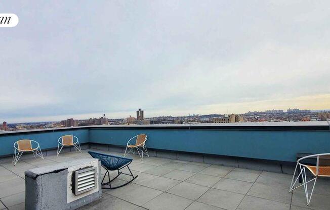 3 beds, 1 bath, $2,799, Unit 4A