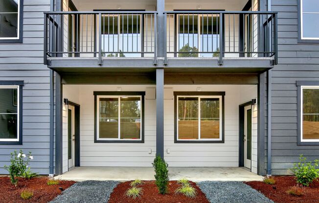 2 beds, 1 bath, 702 sqft, $1,800, Unit 422