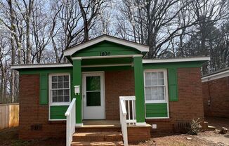 3 Bedroom close to Uptown