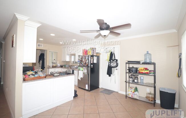 5 Bedroom 2 Bath Home In Oceanside ** Move In Special $300 Off First Month's Rent**