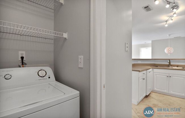 2 beds, 2 baths, $1,950, Unit UNIT 1517
