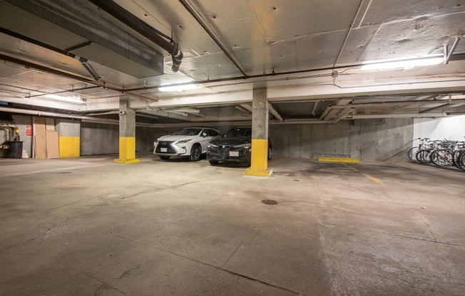 2 beds, 1 bath, 854 sqft, $3,600, Unit 4-G