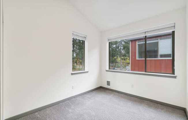 3 Bedroom Vaulted Ceilings