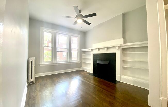 6257 Lakewood