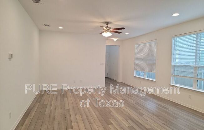 3201 COLLEGE PARK DR