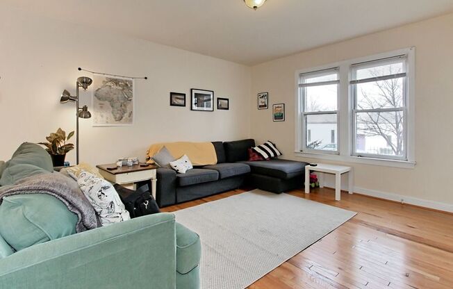 1507 ISHERWOOD ST NE