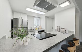 Nacelle Apartments