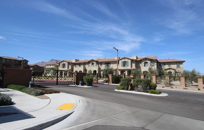 Beautiful Upgraded Townhome in Santa Rosa at Summerlin