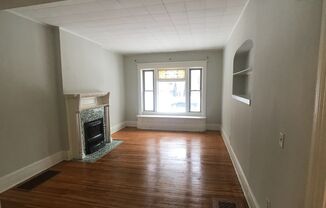 2 beds, 1 bath, $1,195, Unit 240 #1