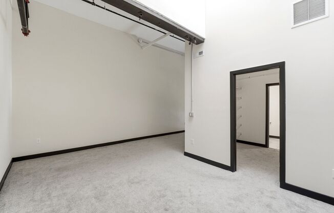 1 bed, 1.5 baths, 1,192 sqft, $1,989, Unit 508
