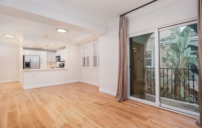 2 beds, 2 baths, $2,350