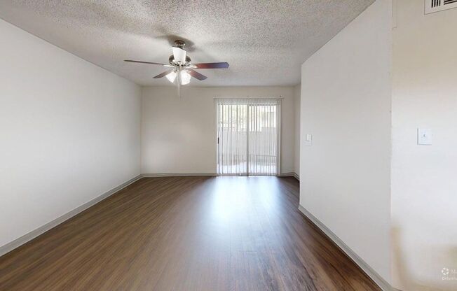 1 bed, 1 bath, 748 sqft, $1,007, Unit 441