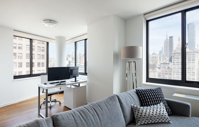 2 beds, 2 baths, $14,320, Unit PH2H