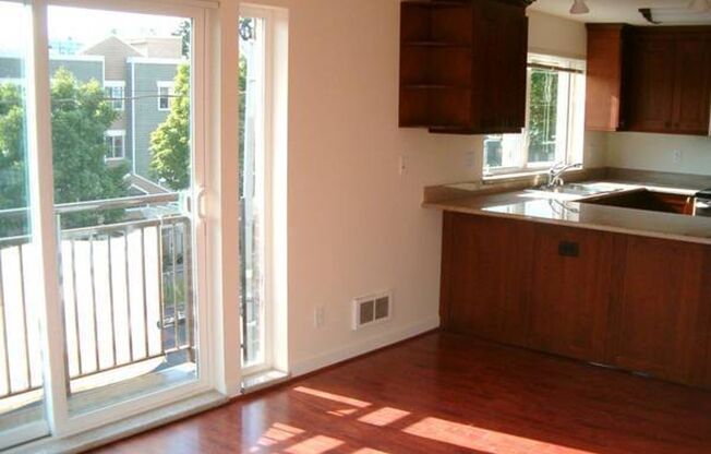 1 bed, 1 bath, 503 sqft, $2,395, Unit #504
