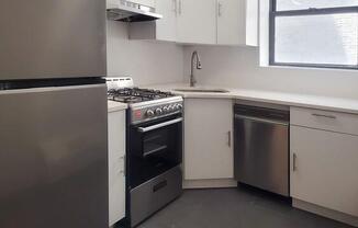 306 W 51 ST