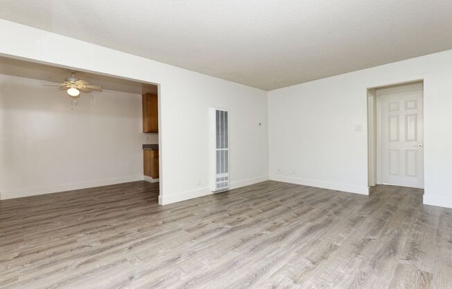 1 bed, 1 bath, 650 sqft, $1,971, Unit 29