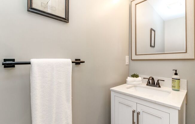 3 beds, 1.5 baths, $3,200