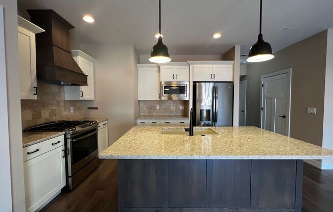 $2,350 | 2 Bedroom, 2.5 Bathroom Luxury Condo | No Pets | Available for Immediate Move-In