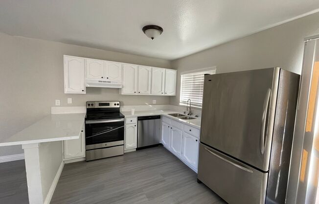 5237 Garden Lane