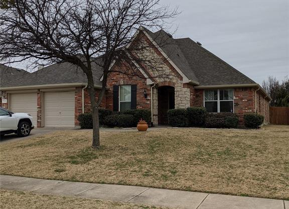2424 DAWN MIST DR