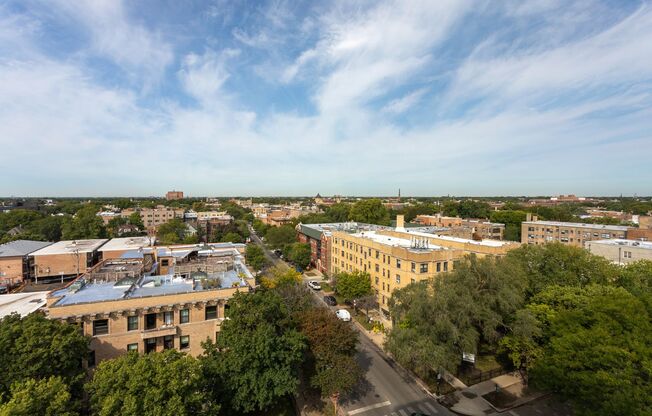 2 beds, 1 bath, 451 sqft, $2,300, Unit 811