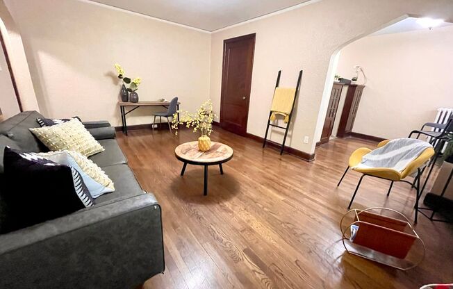 1 bed, 1 bath, 650 sqft, $850, Unit Unit 305  A650