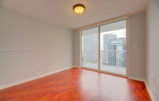 1200 Brickell Bay Dr Apt 2024
