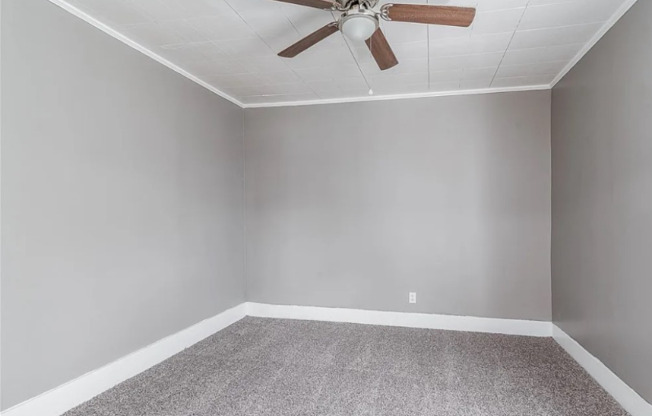 1023 THOMAS V BRYANT DR