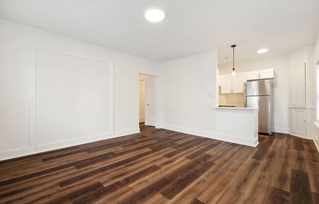 1 bed, 1 bath, 550 sqft, $2,100