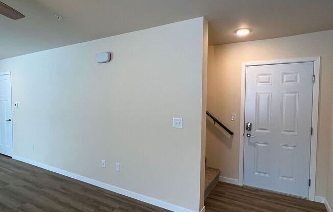 2 beds, 1.5 baths, 1,360 sqft, $1,675, Unit AT 709-35