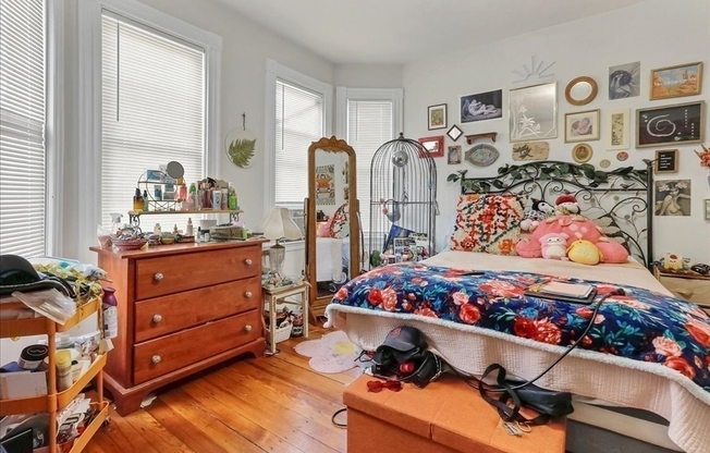 10 BYNNER ST