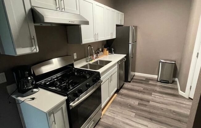 3 beds, 2 baths, 1,450 sqft, $1,800, Unit #303