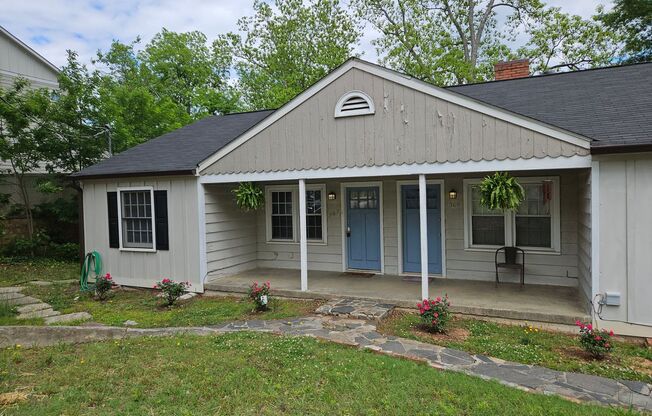 Marietta Craftsman Duplex/Walk to Square