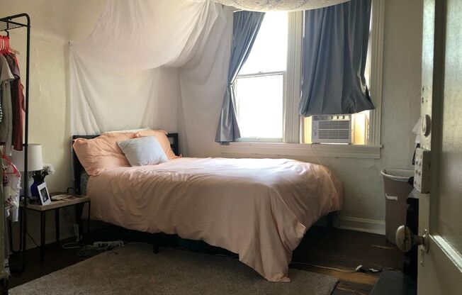 5 BR / 2 BA House Near Bryan Park - Available August 2026!