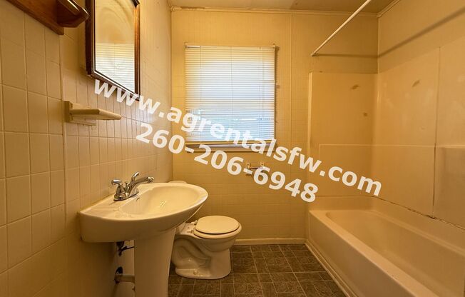 3 beds, 1 bath, $1,195