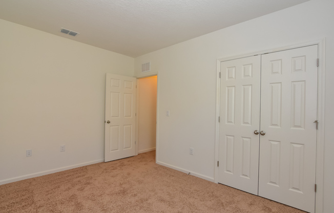 3 beds, 2 baths, $2,500