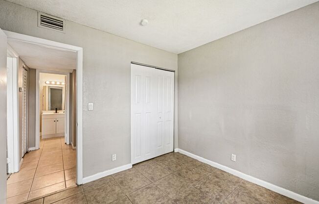 2 beds, 1 bath, 759 sqft, $1,750, Unit 2531-104