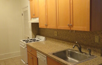 1 bed, 1 bath, 995 sqft, $1,540, Unit 2F