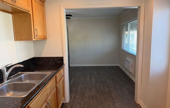 Studio, 1 bath, 426 sqft, $2,075, Unit 52349